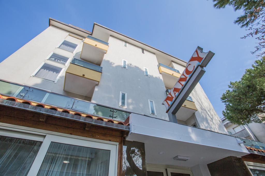 Hotel Nancy Riccione Zewnętrze zdjęcie