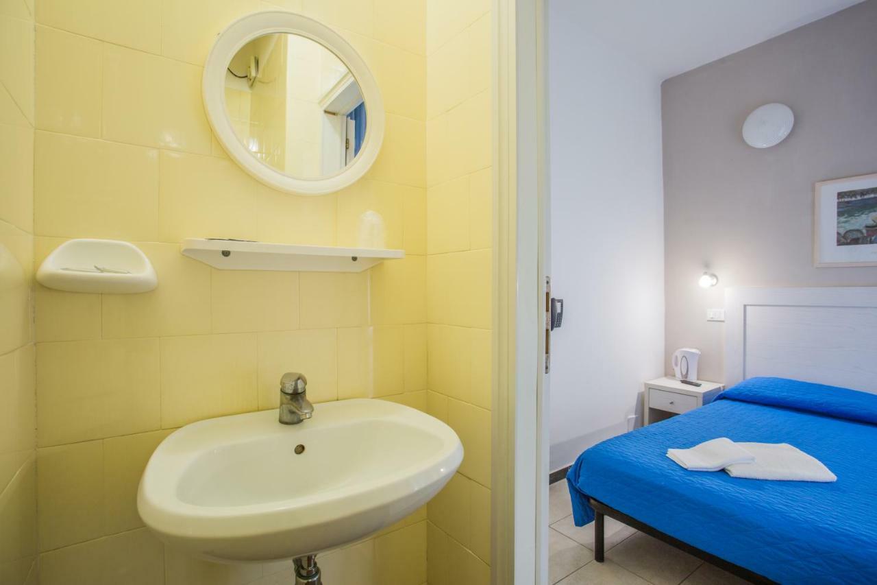 Hotel Nancy Riccione Zewnętrze zdjęcie